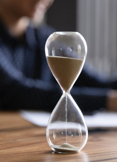 Employee managing time to maximise productivity